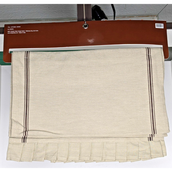 Thanksgiving GIVE THANKS Table Runner Natural Cotton 72" x 14" Ruffle Ends NWT - Picture 2 of 3